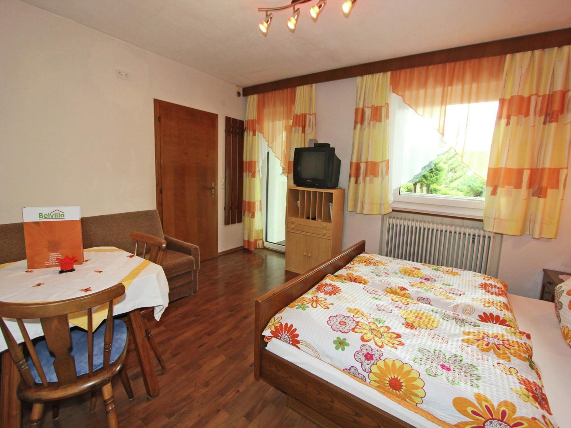 Cozy Apartment In Aschau Im Zillertal Near Ski Lift Exterior photo